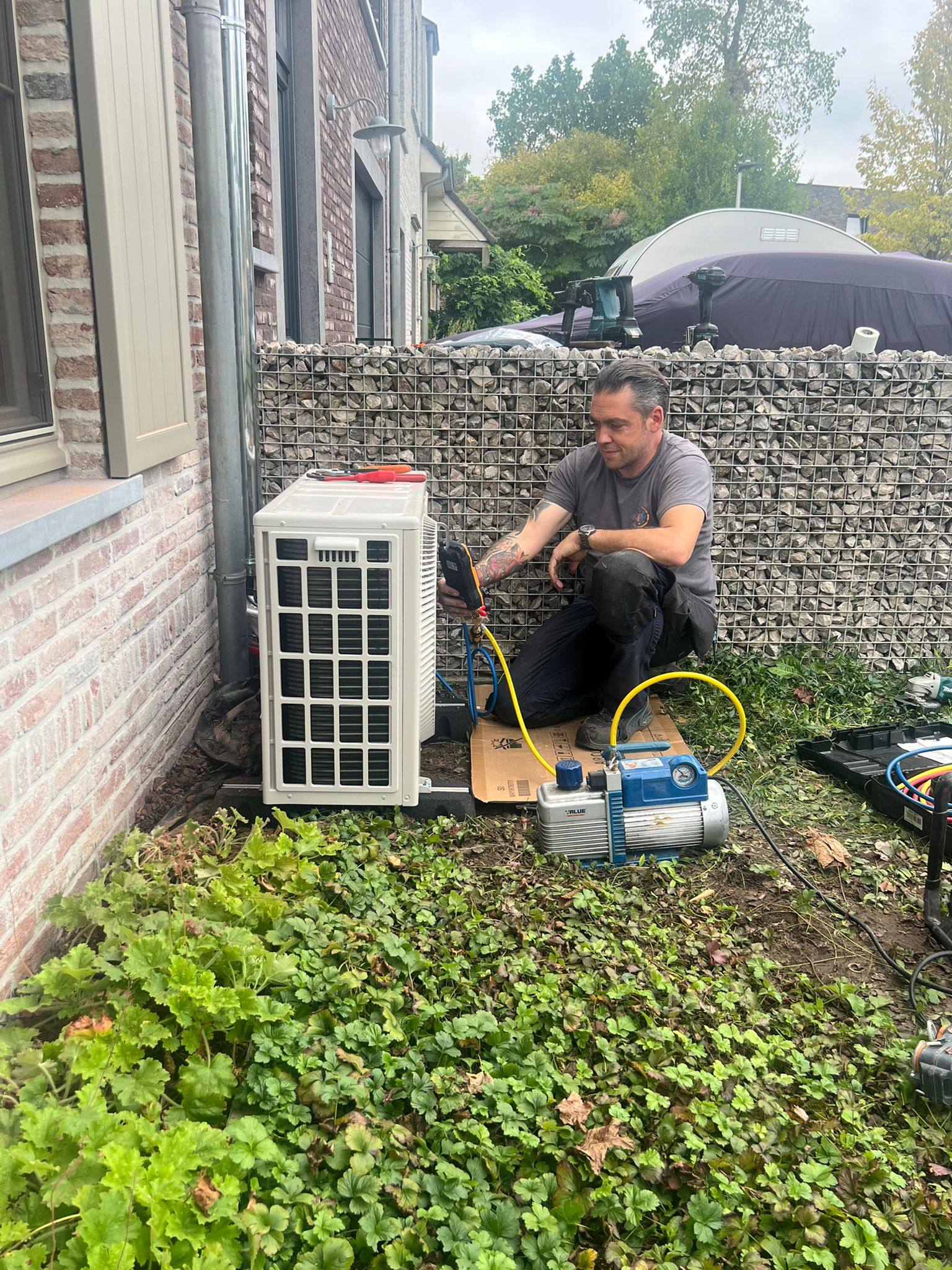 Onderhoud en herstelling van aircosystemen